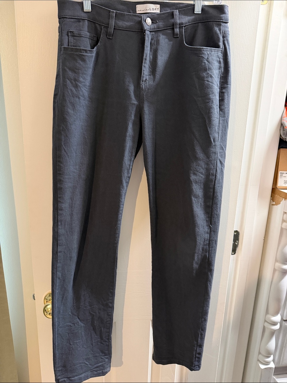 LOFT Women’s Straight Jeans in Charcoal